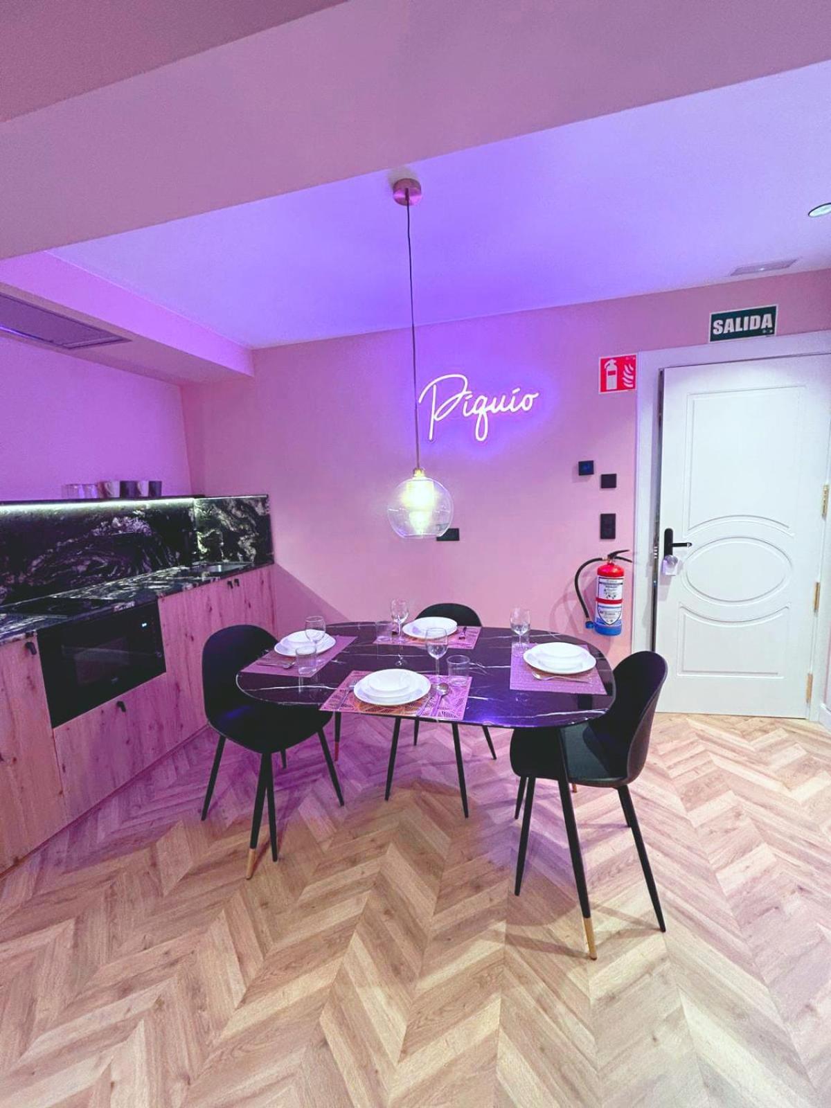 Lemon Suites Santander Rum bild