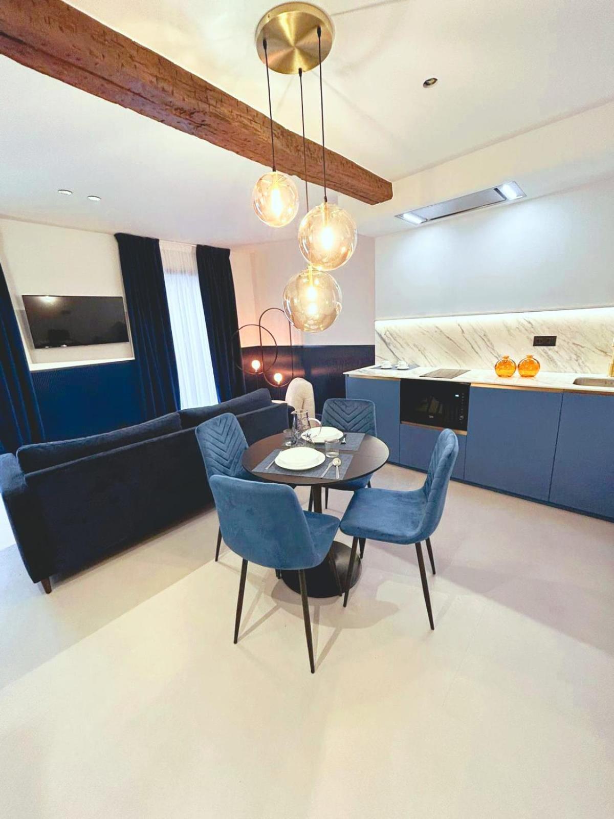 Lemon Suites Santander Rum bild