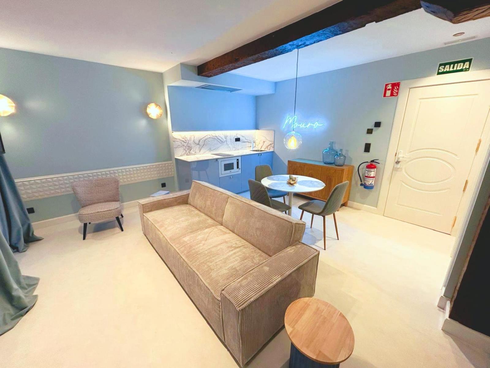 Lemon Suites Santander Rum bild