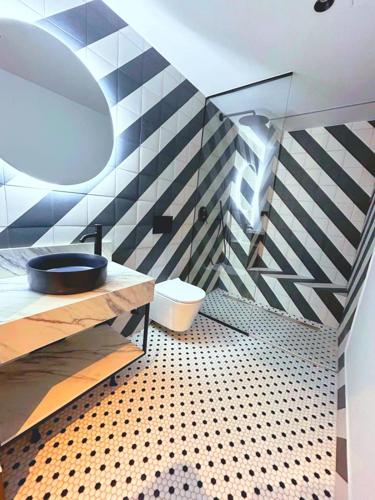 Lemon Suites Santander Rum bild