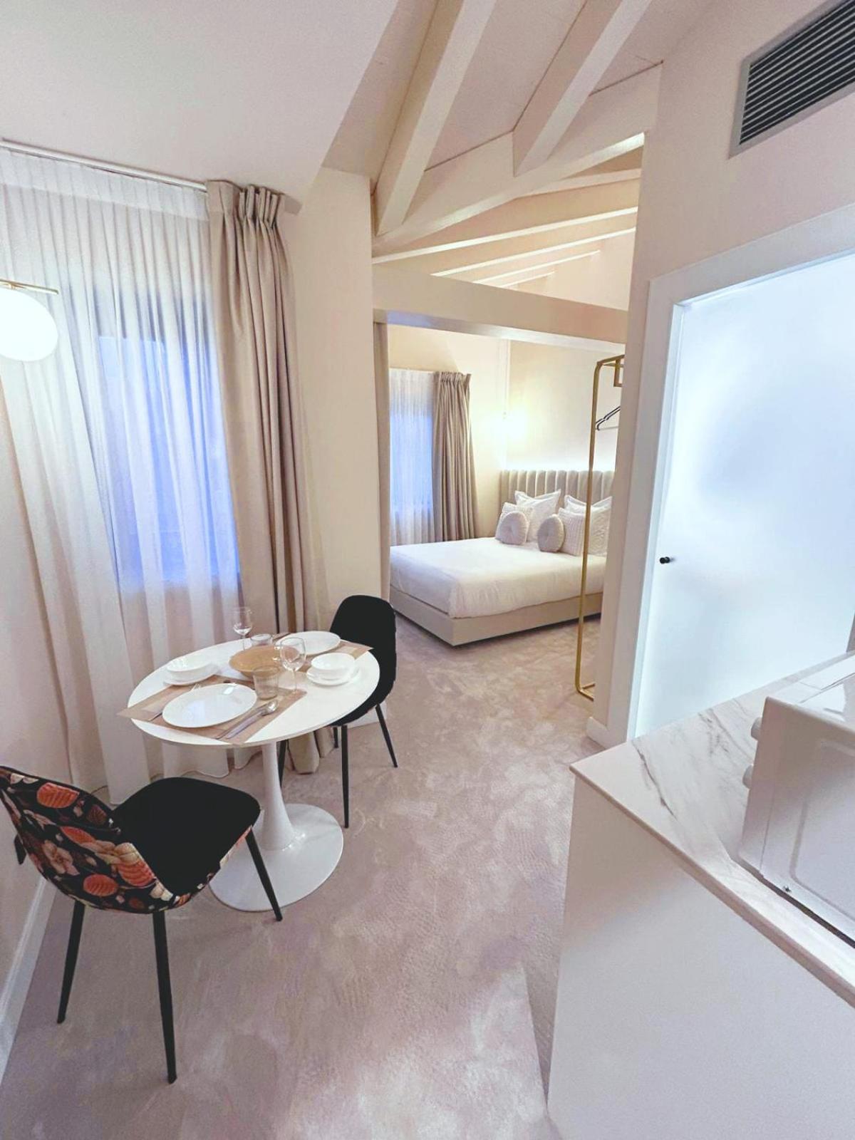 Lemon Suites Santander Exteriör bild