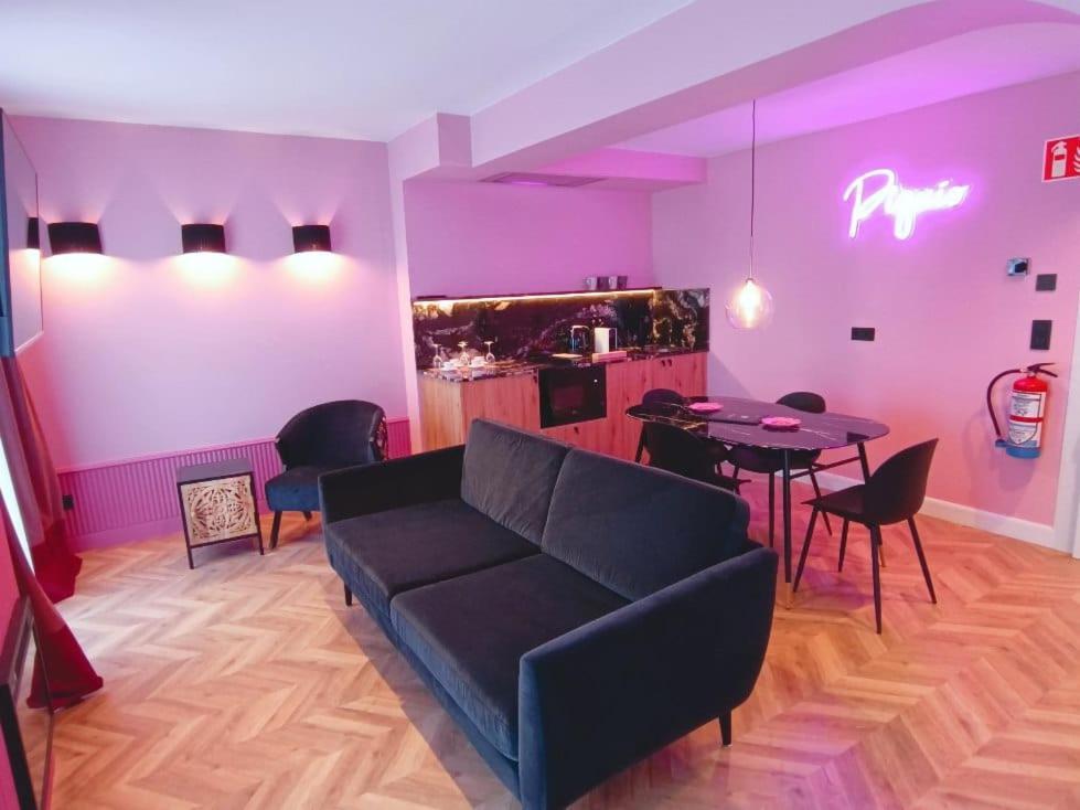 Lemon Suites Santander Rum bild